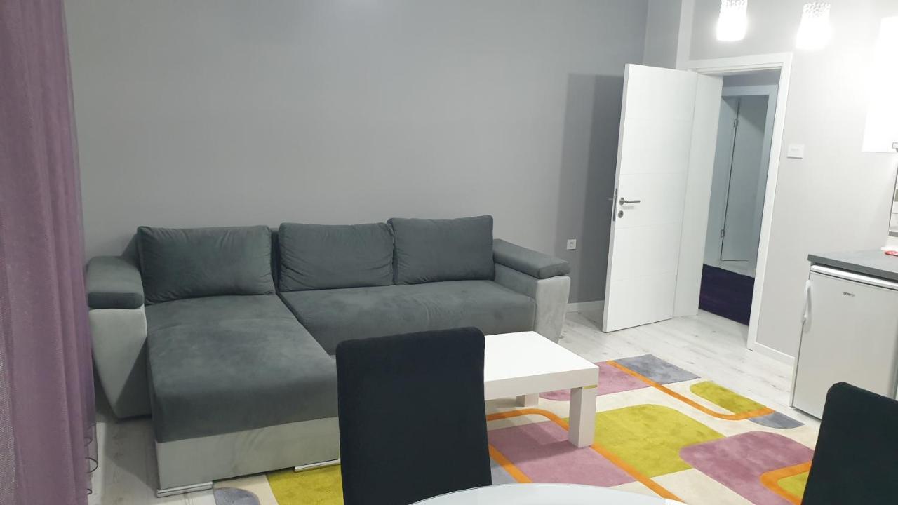 Apartman Sweet Dreams 2 Aparthotel Nis Luaran gambar